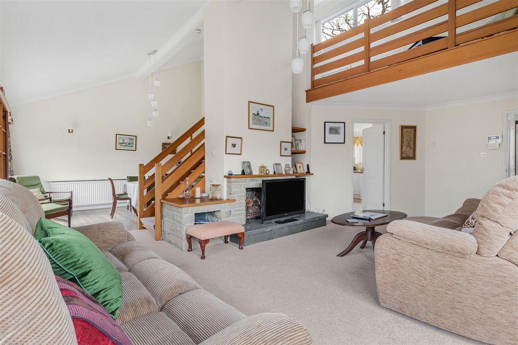 Property photo 2 of 24 25_71385.Jpg