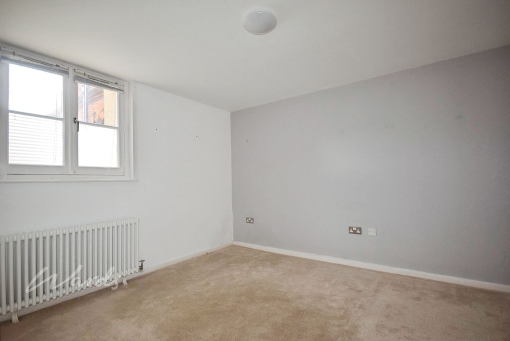 Property photo 3 of 9 Vic 9 Bed Use