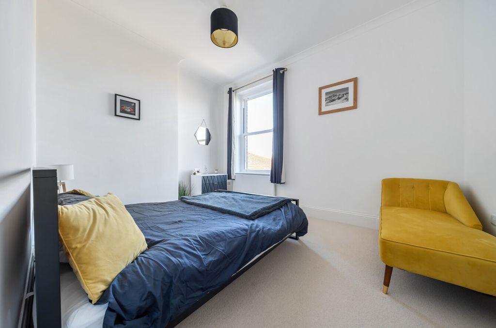 Additional image 8 of 3 bed flat to rentMarine Parade, Worthing, West Sussex BN11