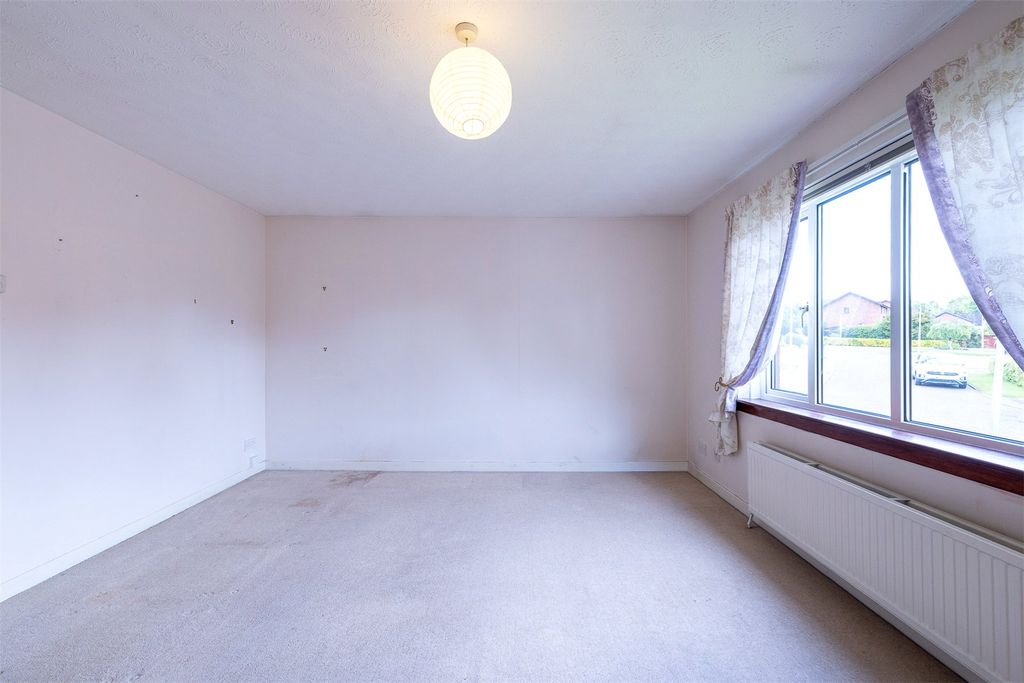 Property photo 2 of 25 Picture No. 07
