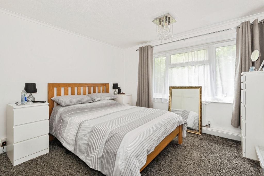 Property photo 2 of 13 Photo