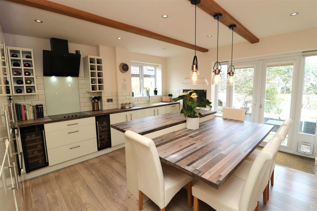 Property photo 3 of 10 Img_7098.Jpg