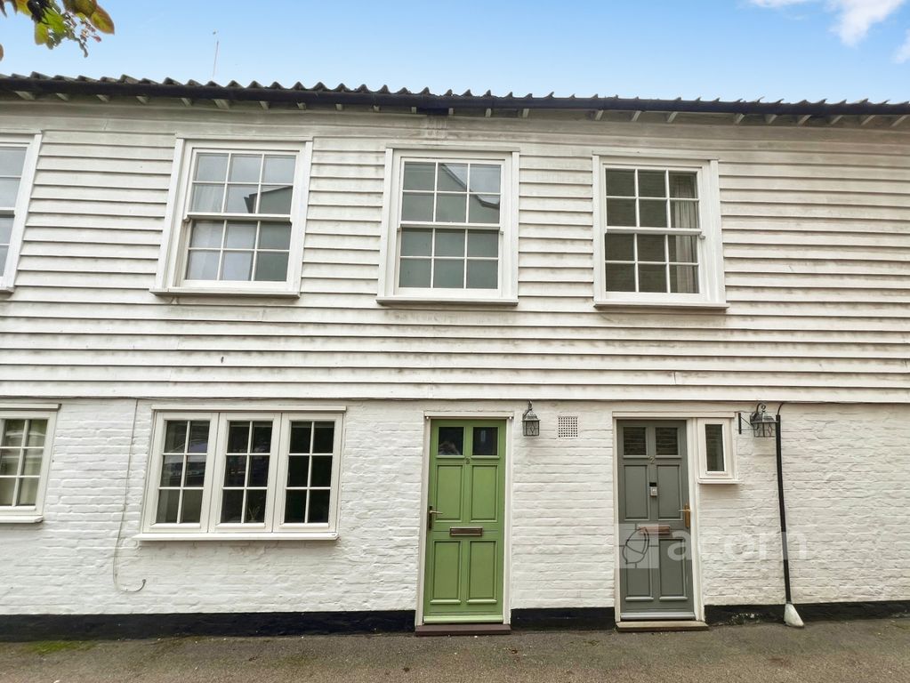 Property photo 1 of 8 External