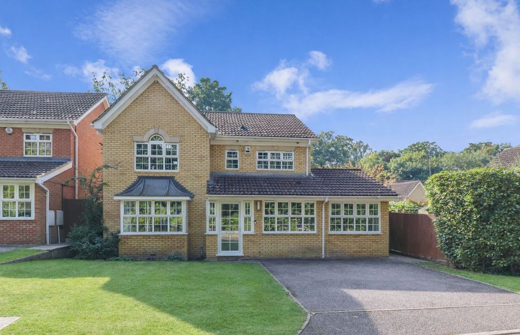 Property photo 1 of 24