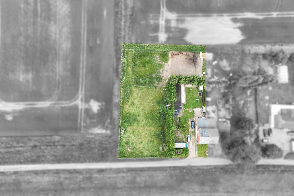 Property photo 1 of 34