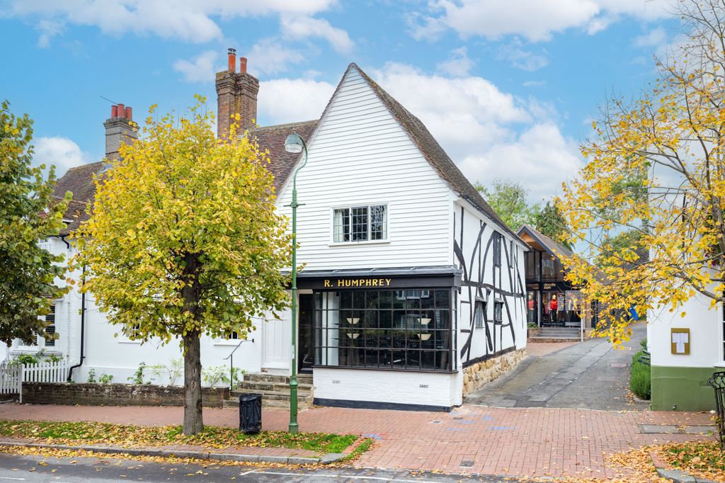 Property photo 1 of 14