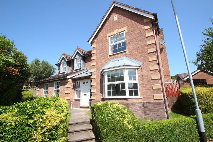 Property photo 2 of 20