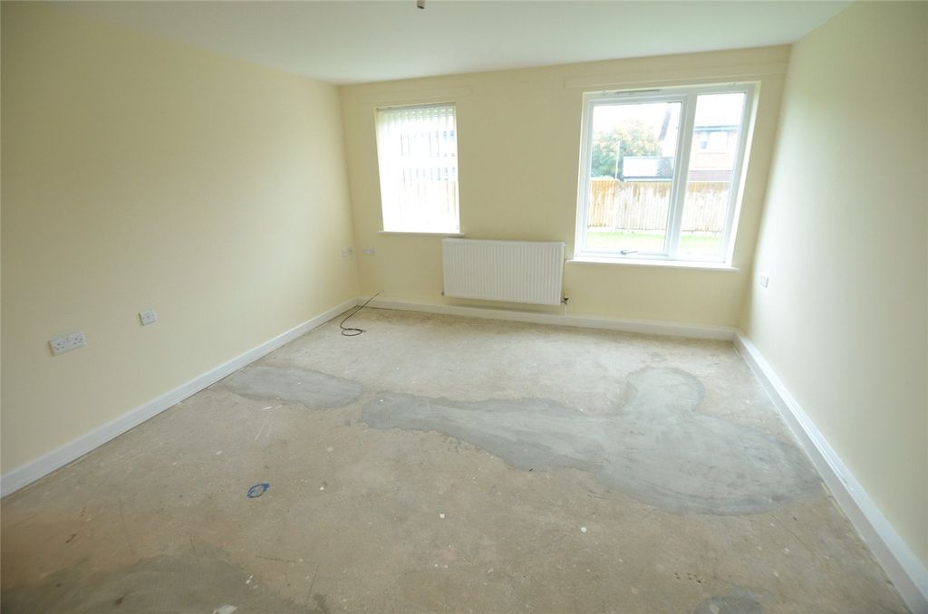 Property photo 2 of 10 Picture No. 05