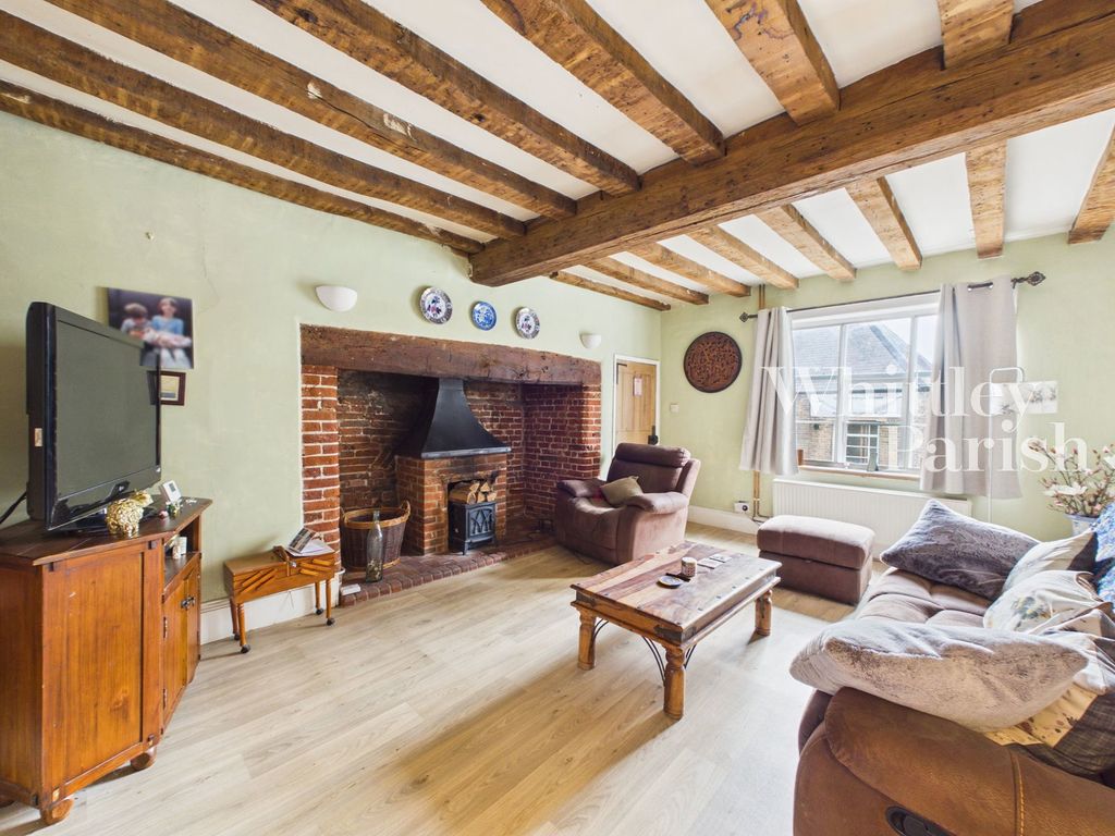 Property photo 2 of 19