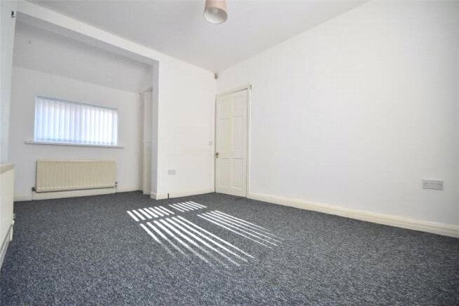 Property photo 2 of 8 Picture No. 03