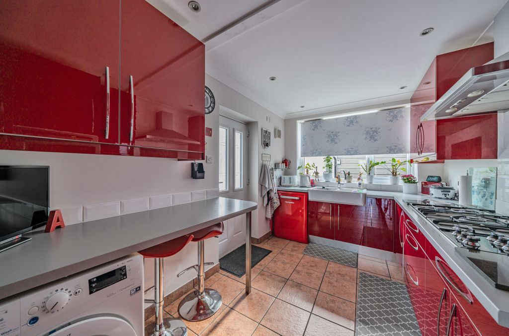 Property photo 3 of 22 1049895 (12).Jpg