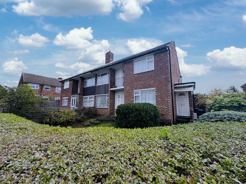 Property photo 1 of 8 Photo 8