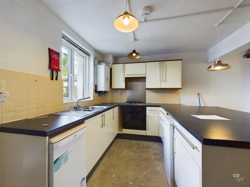 Property photo 2 of 9 Photo 20