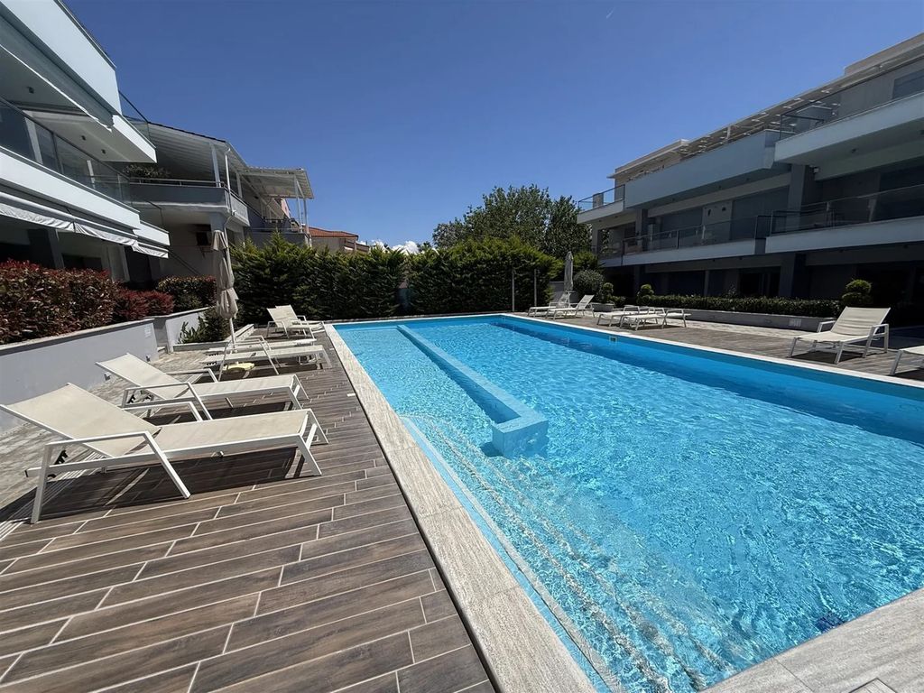 Property photo 1 of 10 For Sale – Apartment 55 Sq.m. In Nikiti, Ηalkidiki 200,000€