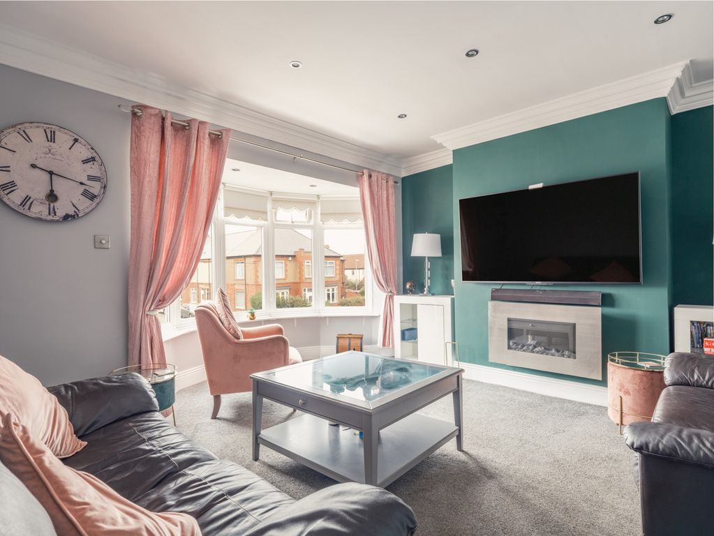 Property photo 2 of 15 5375953