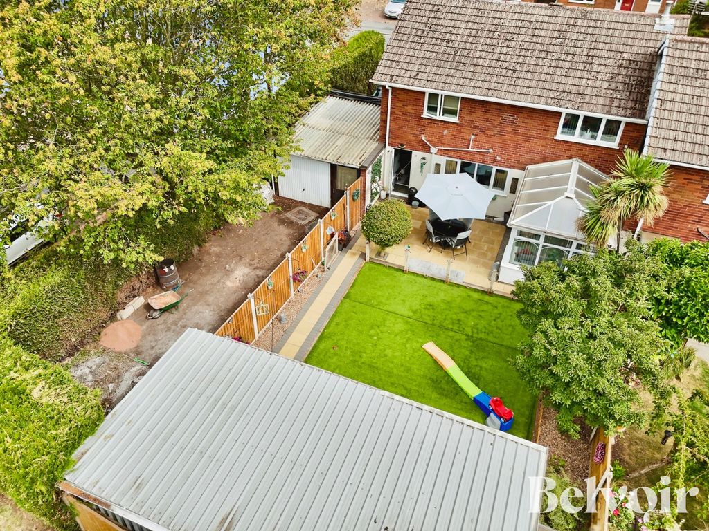 Property photo 2 of 26