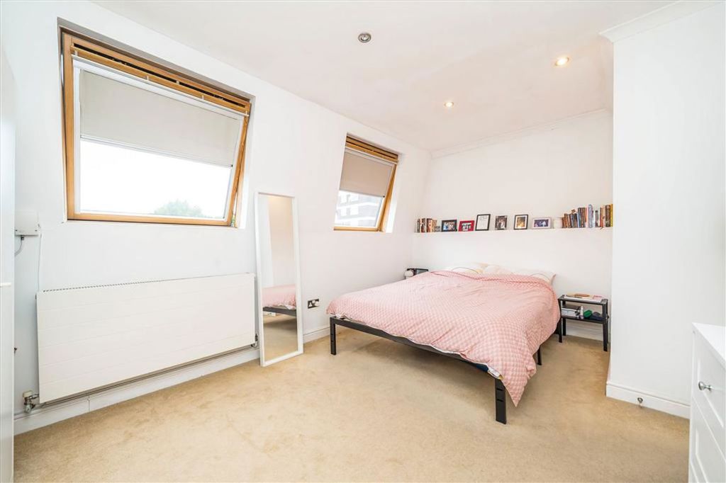 Property photo 2 of 4