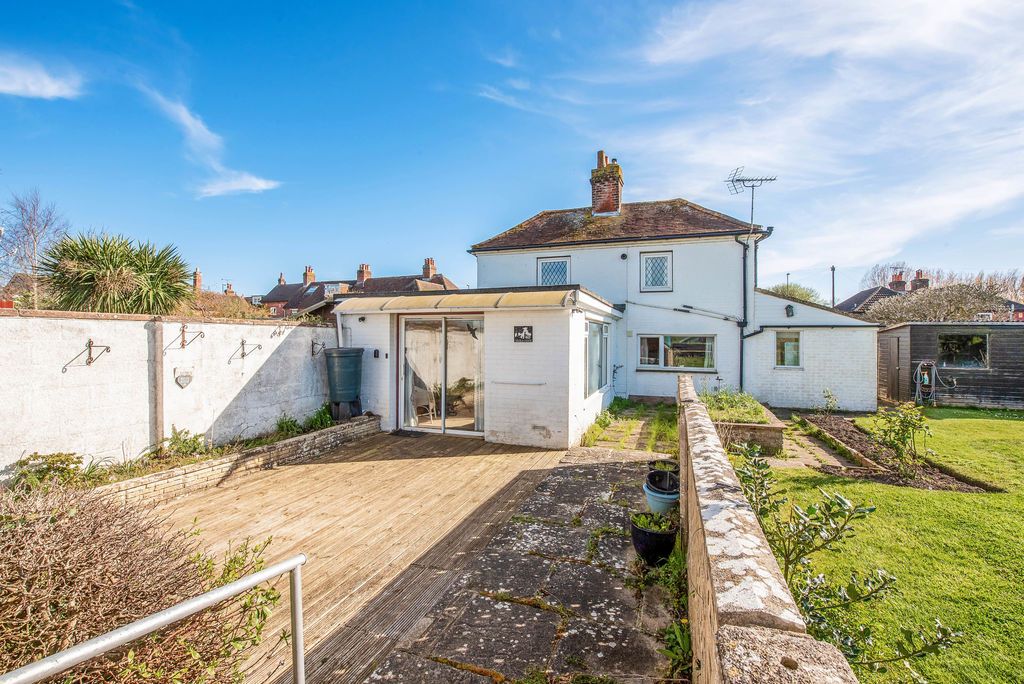 Property photo 2 of 24 Photo 5