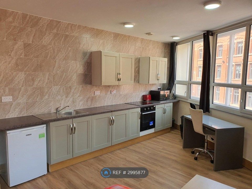Property photo 2 of 15 F20