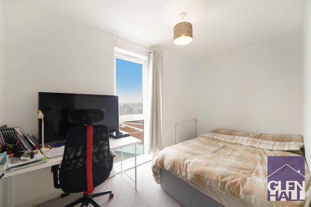 Property photo 3 of 10