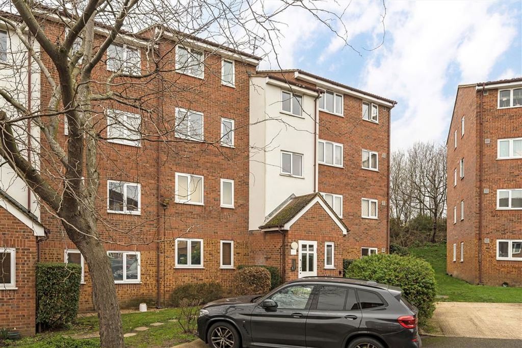 Property photo 1 of 4