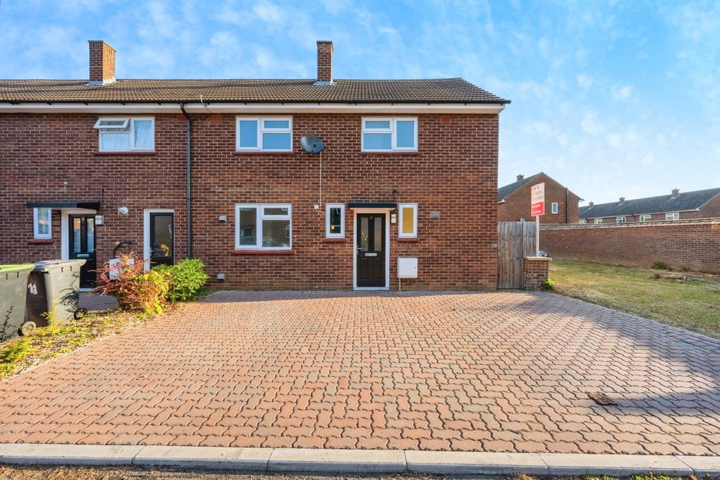 Property photo 1 of 18