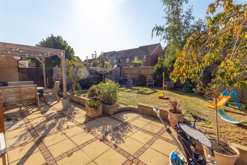 Property photo 2 of 26 Megson Drive-29.Jpg