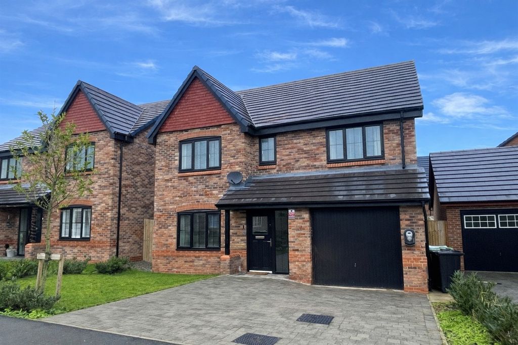 Property photo 1 of 19 (Main)