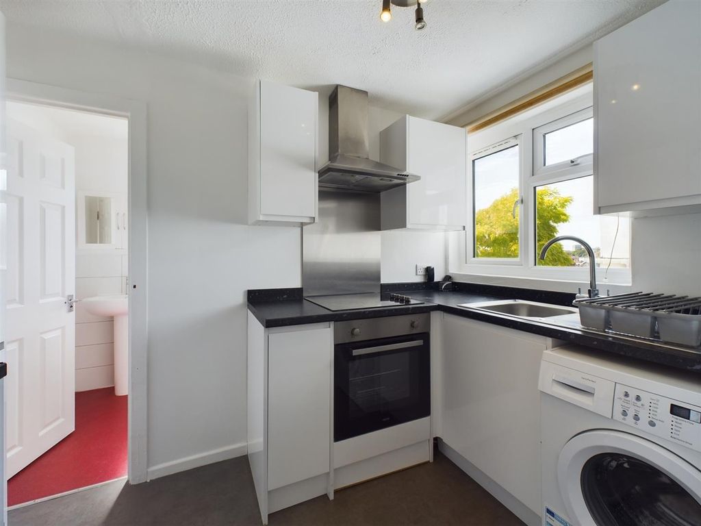 Property photo 3 of 8 Cam02534G0-Pr0368-Still003.Jpg