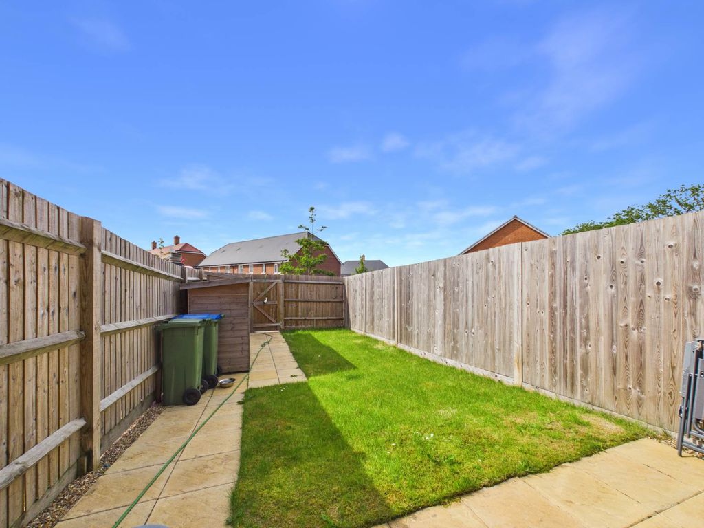 Property photo 3 of 17