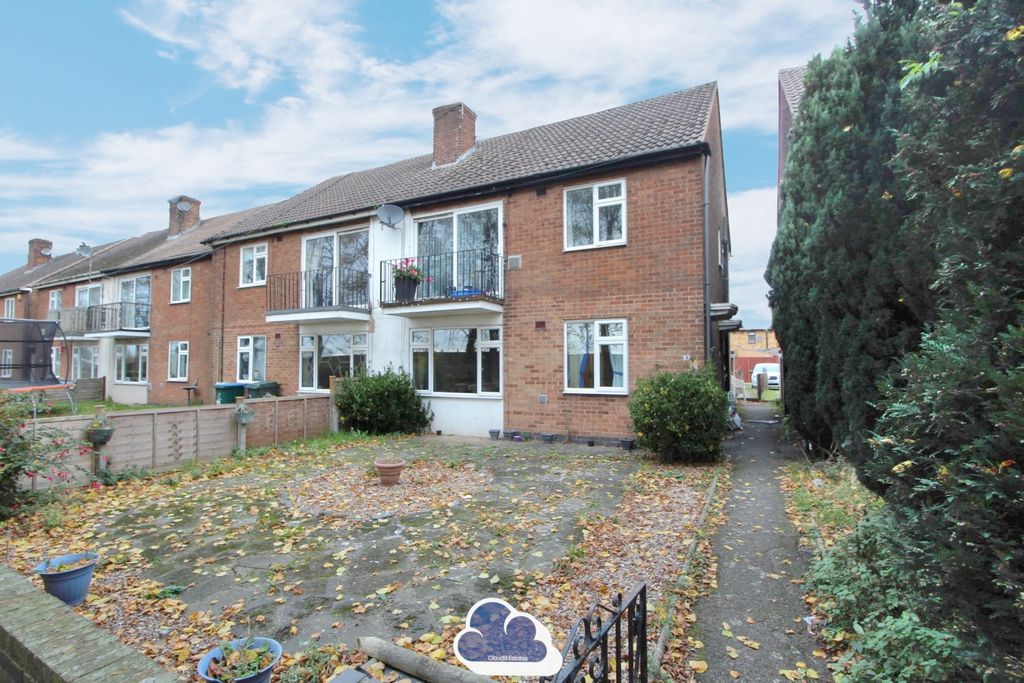 Property photo 1 of 6