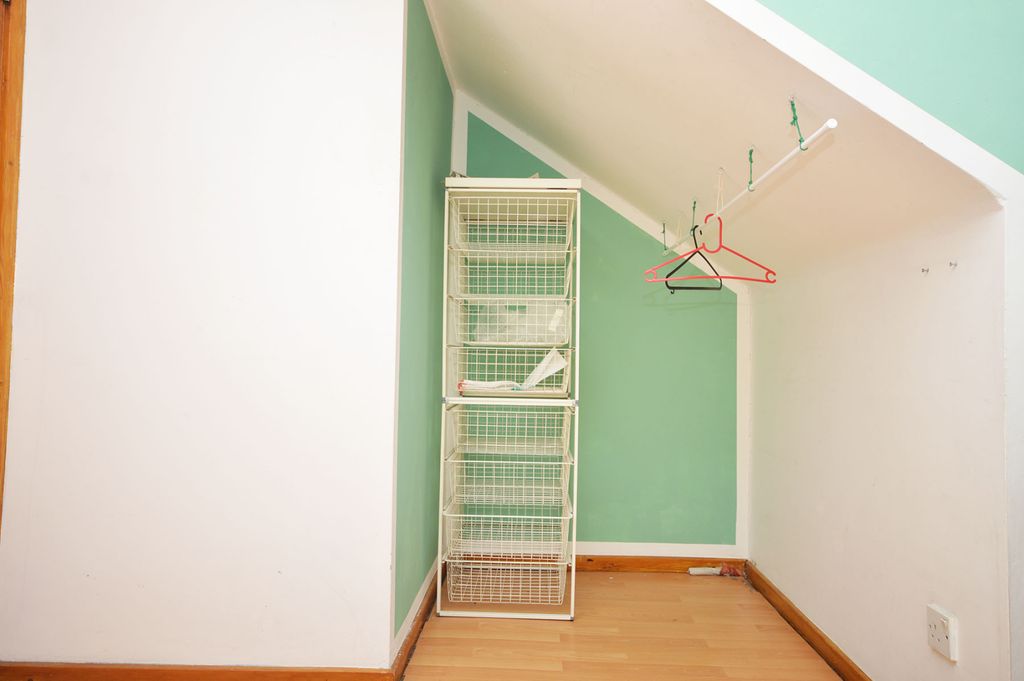 Property photo 3 of 8 Gallery