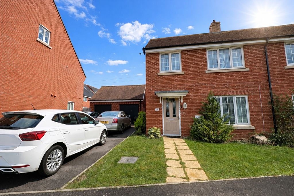 Property photo 1 of 13 Image