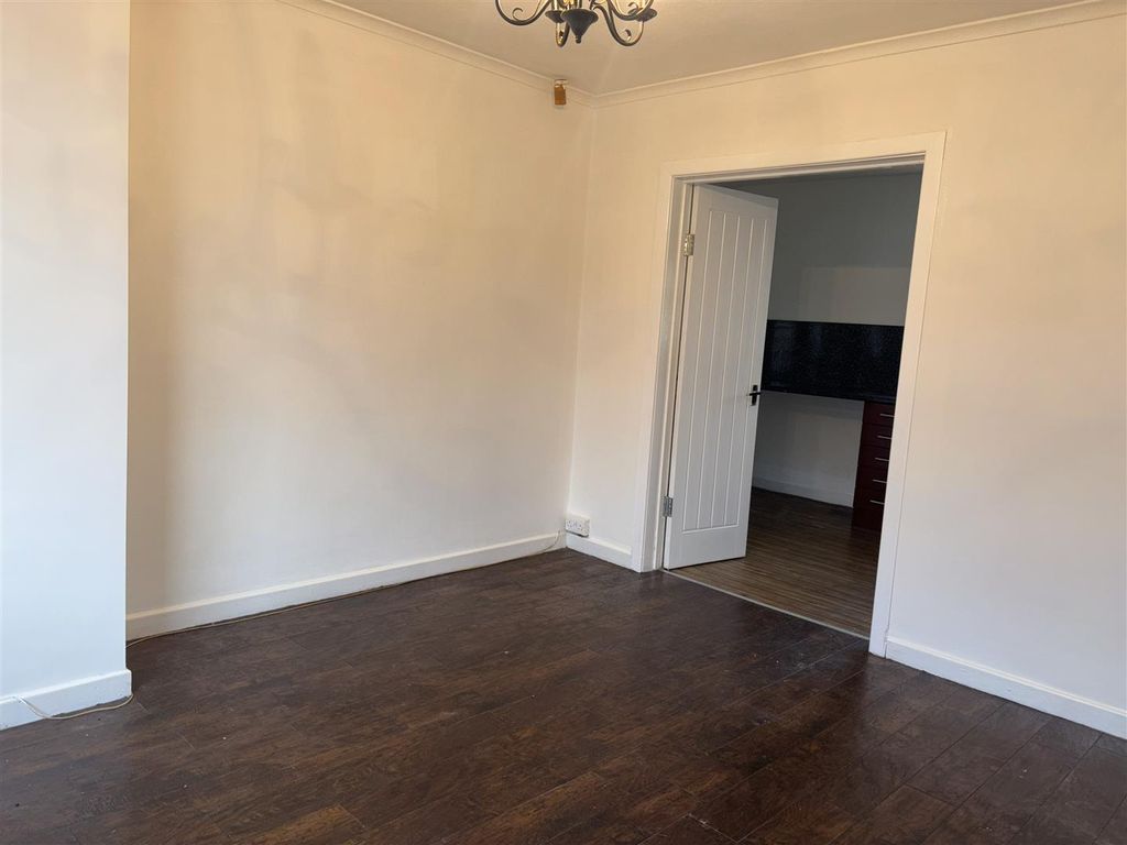 Property photo 3 of 11 Img_9440.Jpeg