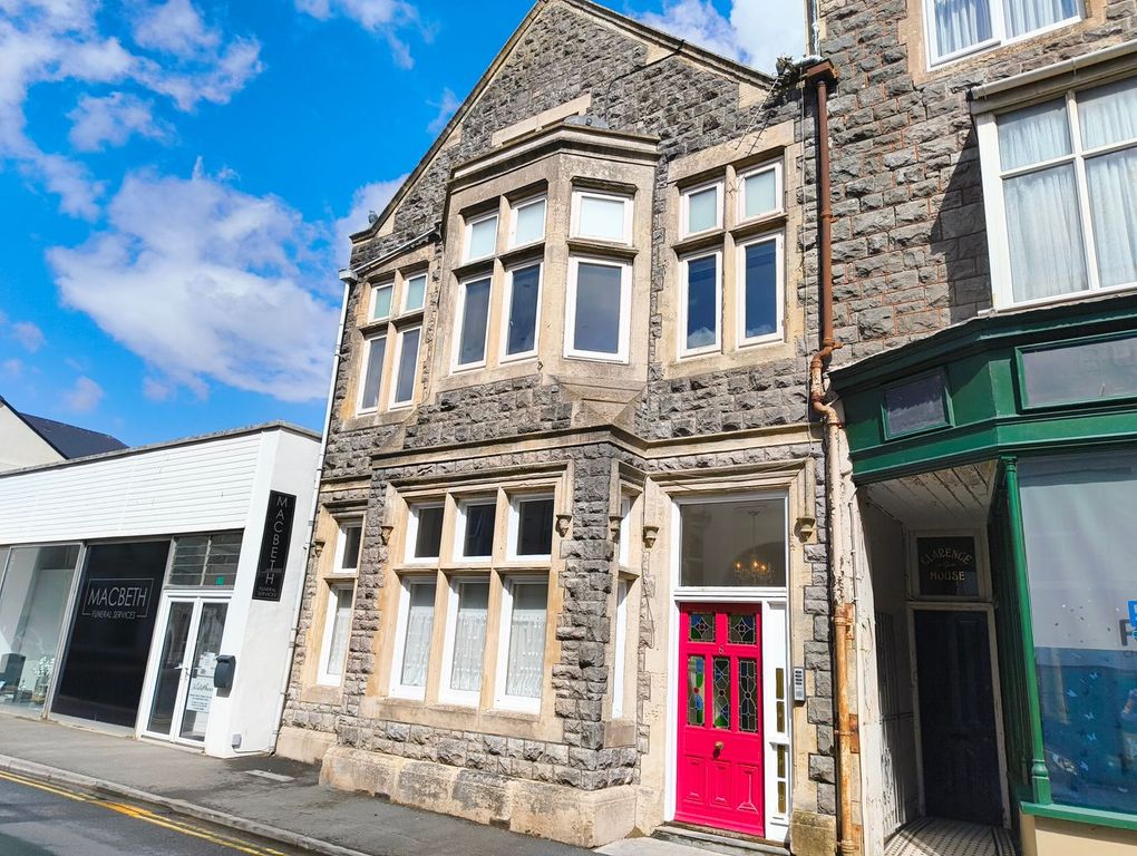 Property photo 1 of 5 Frontage