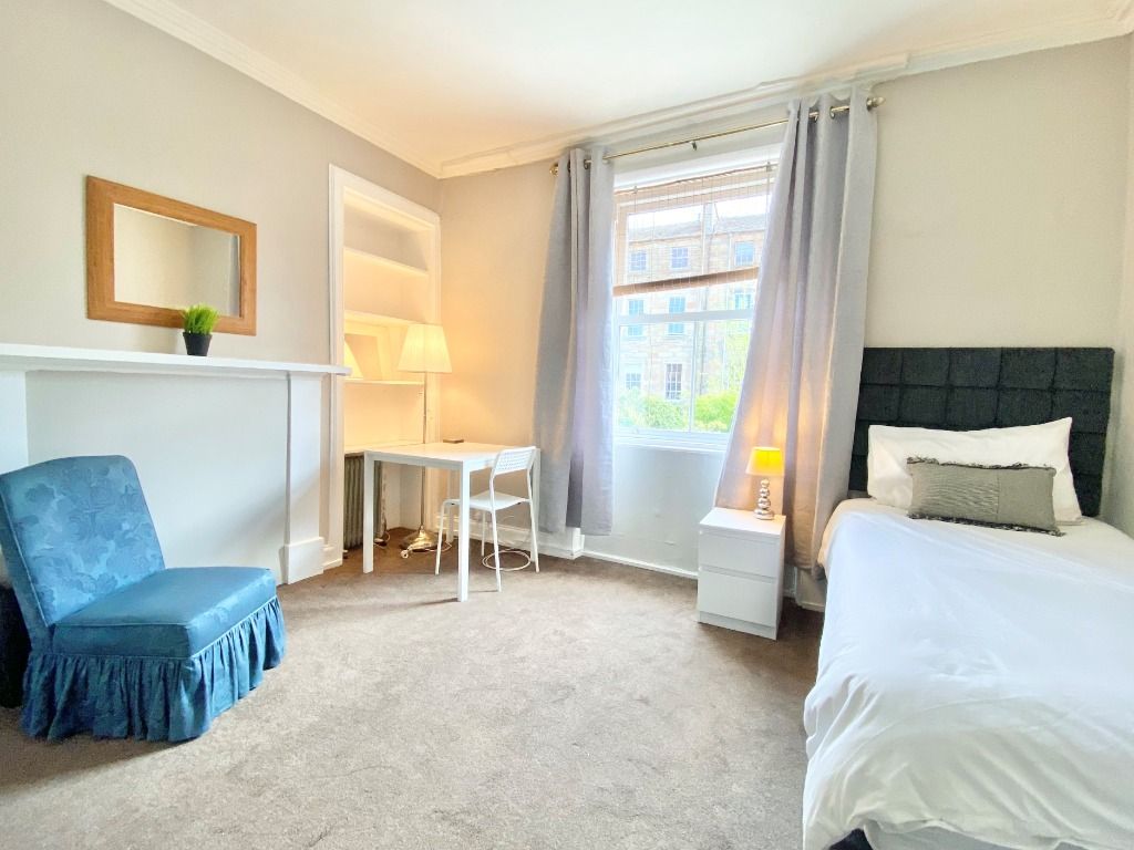 Property photo 2 of 8 Photo 2