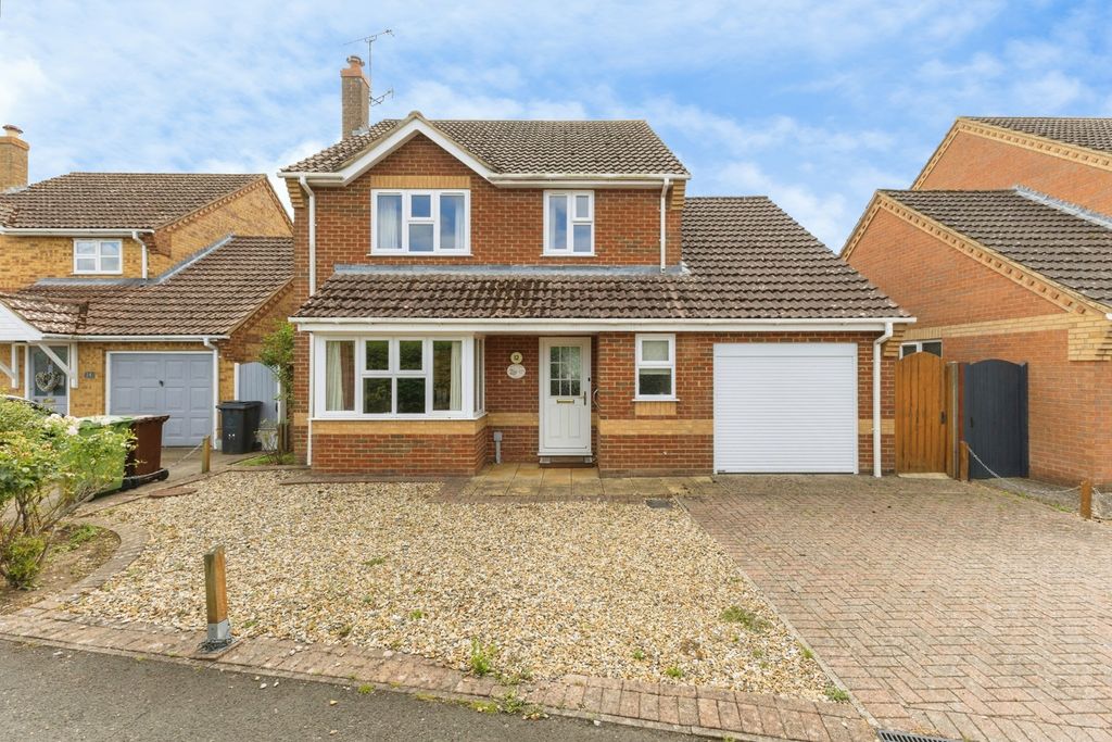 Property photo 1 of 18 Pbox-Img.Jpg