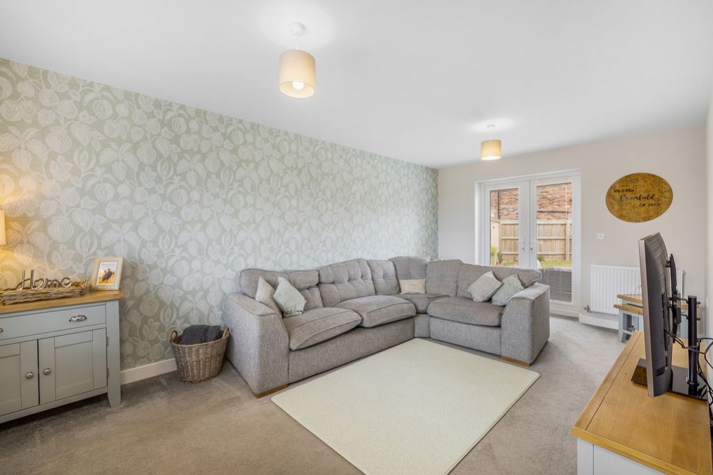 Property photo 3 of 27 6 Sparrow Drive (Holbeach)-16