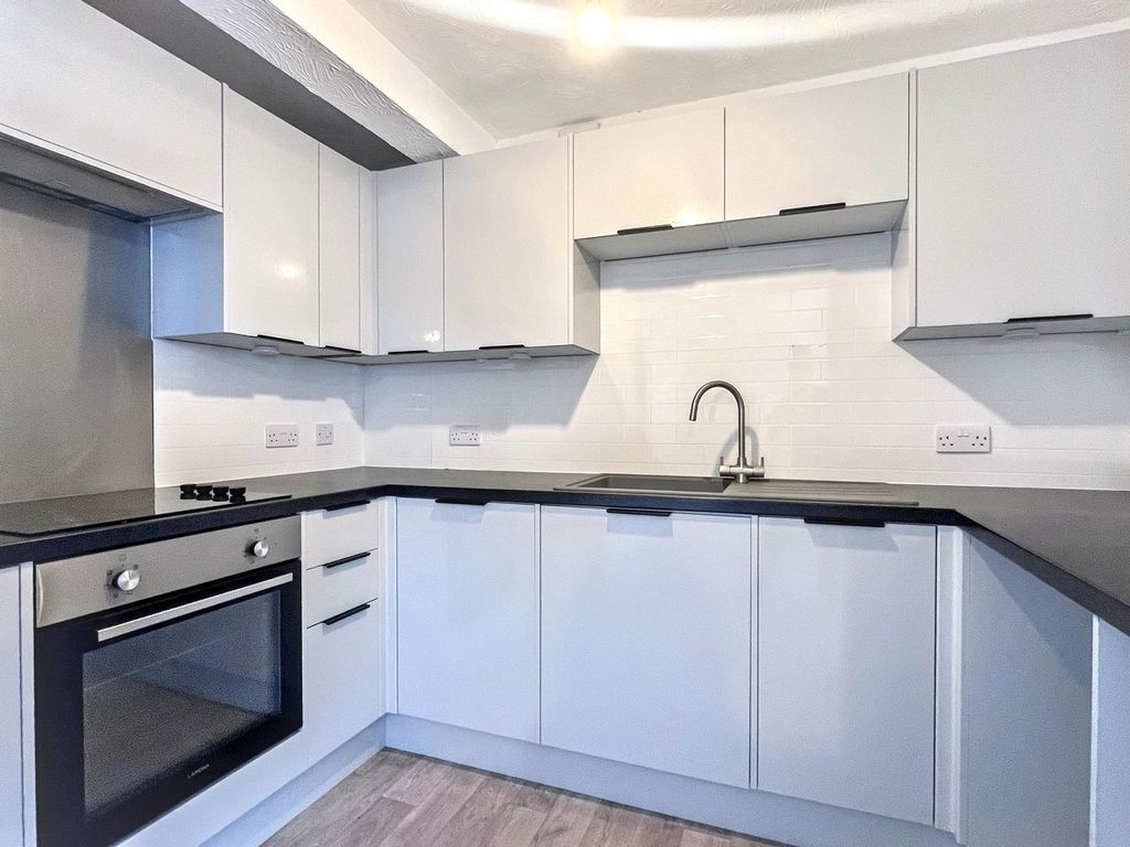 Property photo 3 of 7 Not Specified