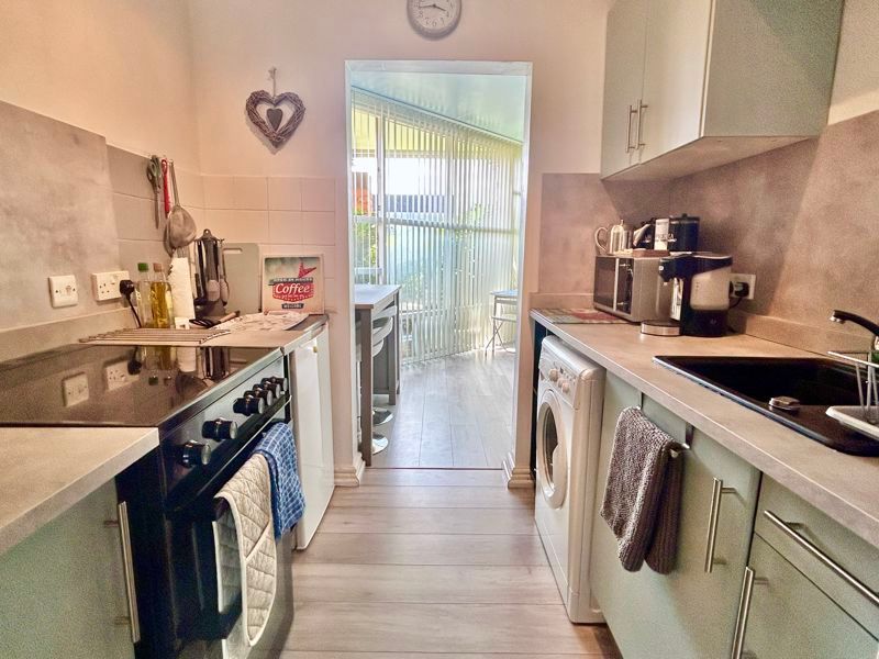 Property photo 2 of 13 Kitchen