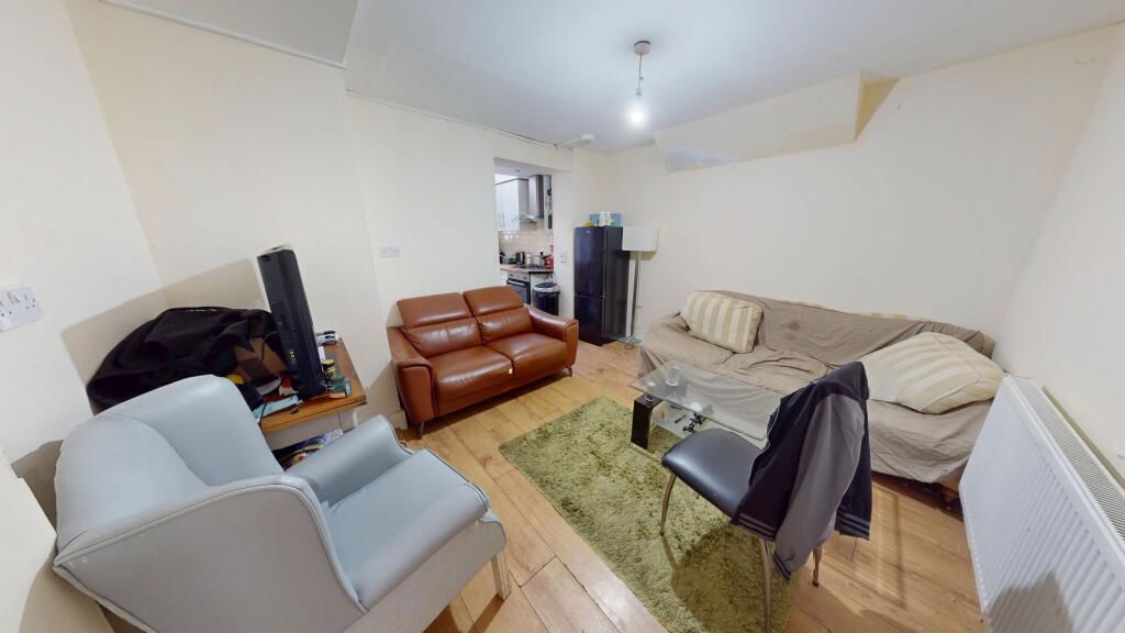 Property photo 3 of 9