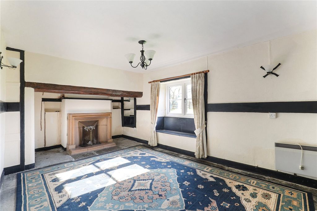 Property photo 2 of 32 Picture No. 02