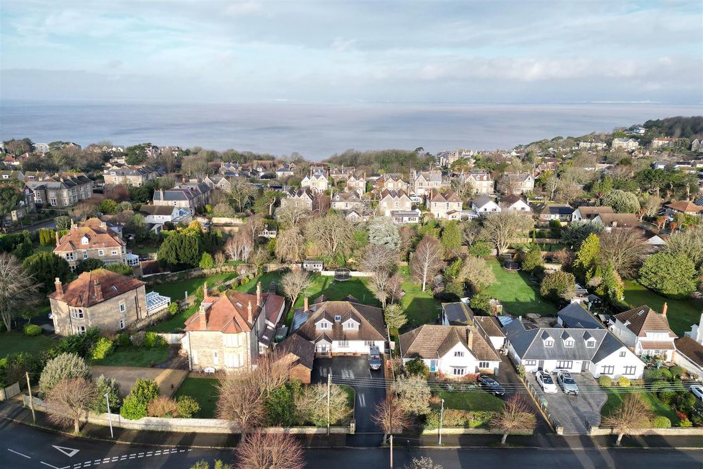 Property photo 1 of 26