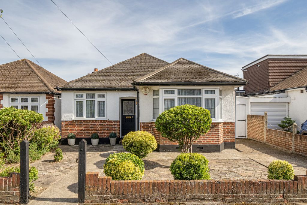 Property photo 1 of 19 1477082-19-6A3031...