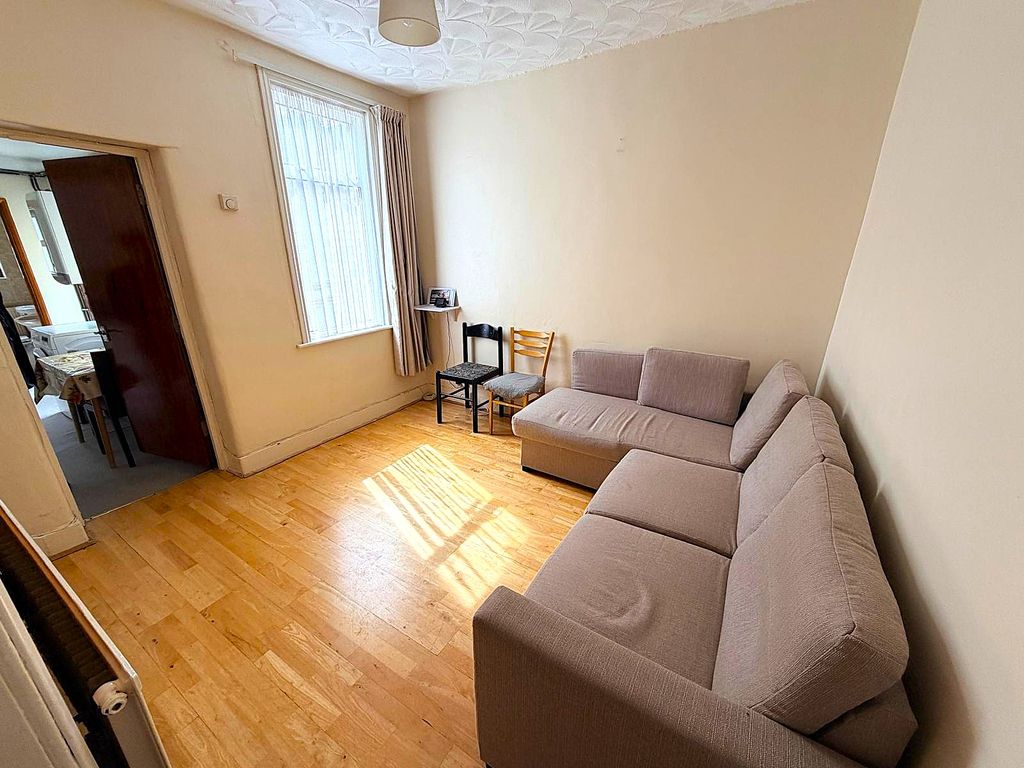 Property photo 2 of 13