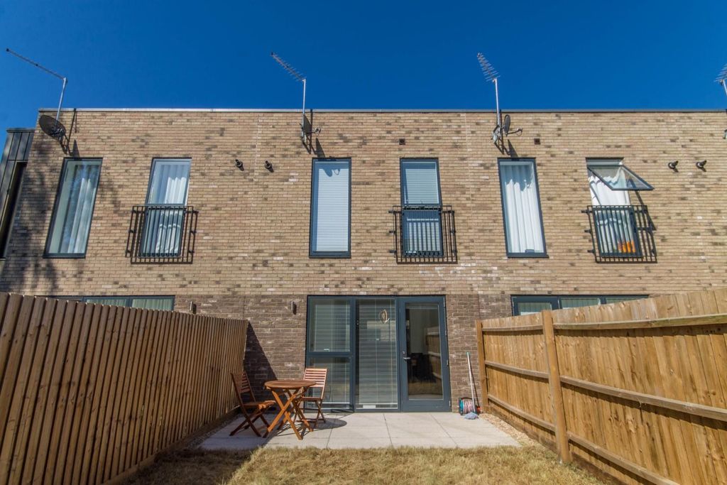 Property photo 1 of 14 Img_9305.Jpg
