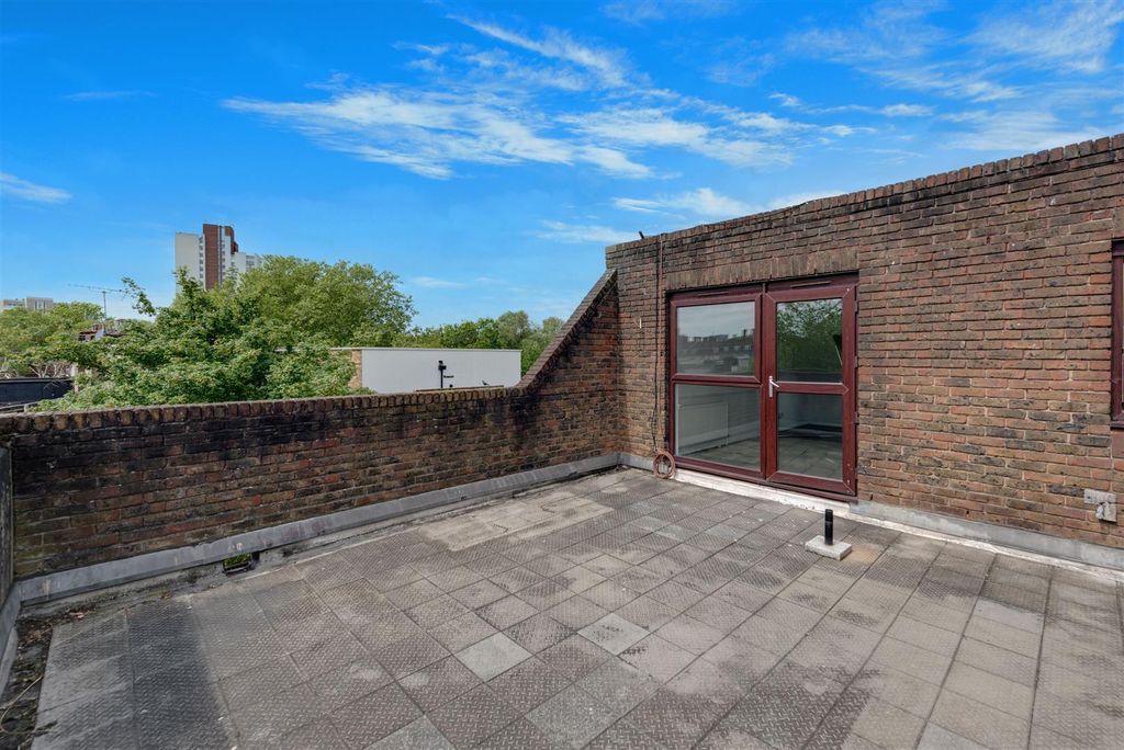 Property photo 2 of 16 52359_Hi_Res_ (14).Jpg