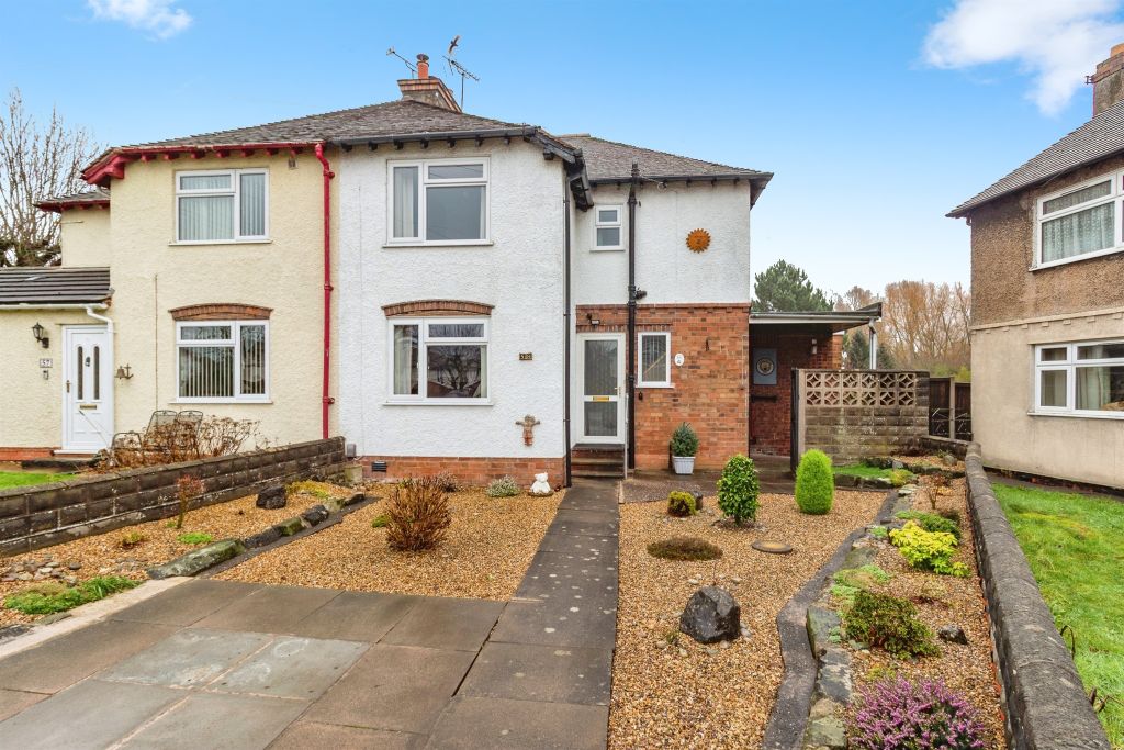 Property photo 1 of 12