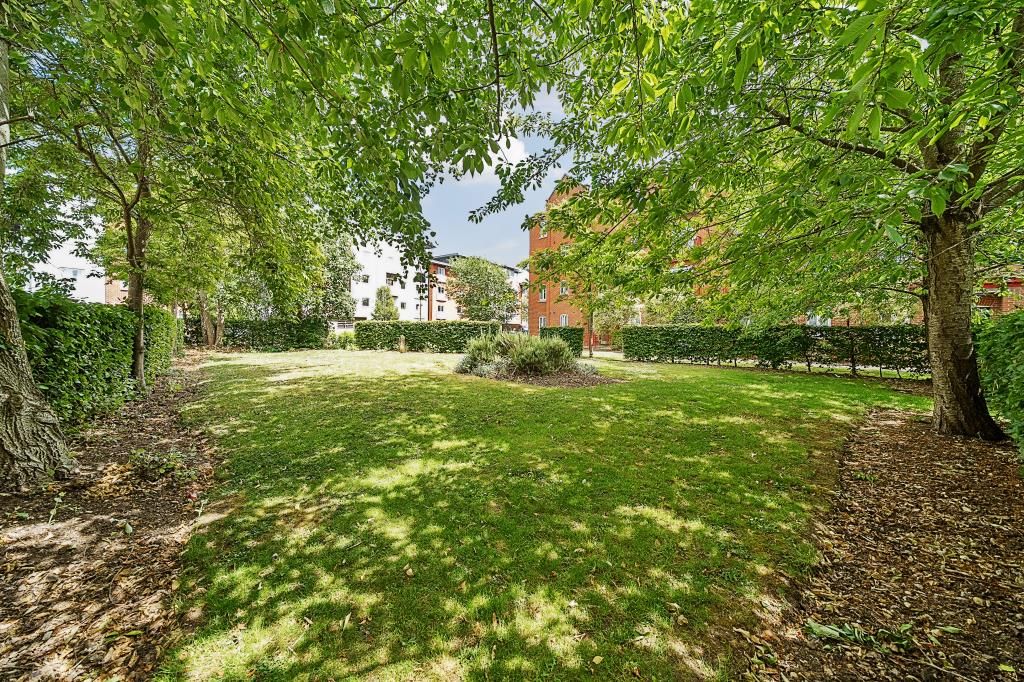 Property photo 3 of 20 External View