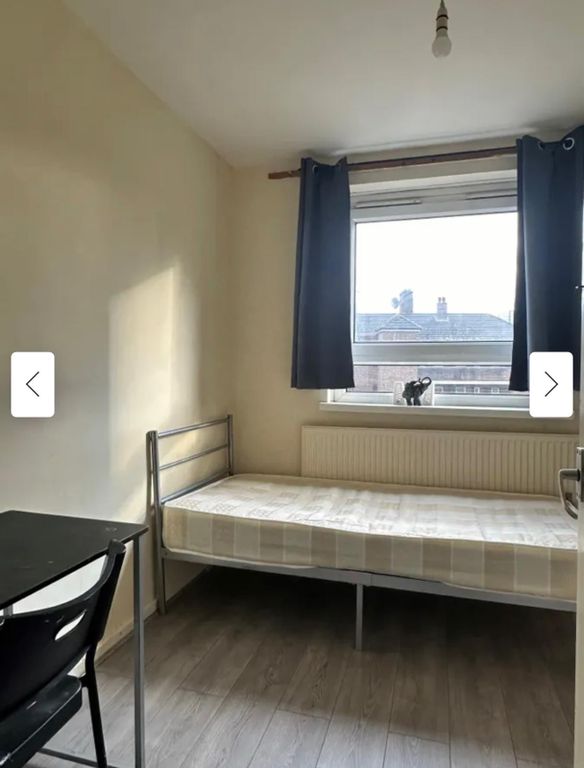 Property photo 1 of 4